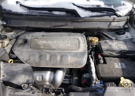 2015 Jeep Cherokee Latitude z USA, uszkodzony, nr VIN 1C4PJMCB9FW514905